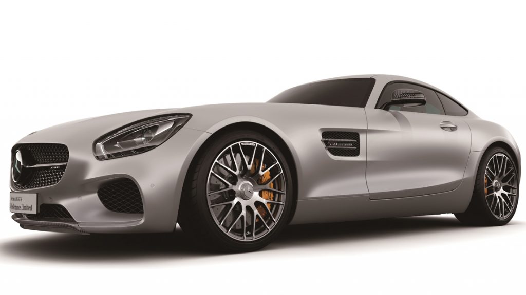 メルセデスamg Gt に全身カーボンの限定車が登場 スポーツ ラグジュアリーここに極まる Carsmeet Web 自動車情報サイト Le Volant Carsmeet Web ル ボラン カーズミート ウェブ