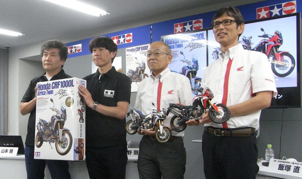 実車と模型の開発者がクロストーク！ タミヤ「1/6 Honda CRF1000L