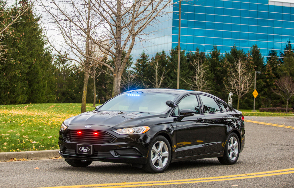 フォードが警察＆政府専用のPHV車両を発表 - CARSMEET WEB