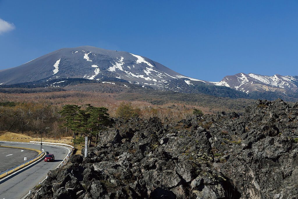 旅心をかき立てる道 絶景ドライブ100選 鬼押ハイウェー 群馬県 Carsmeet Web 自動車情報サイト Le Volant Carsmeet Web ル ボラン カーズミート ウェブ