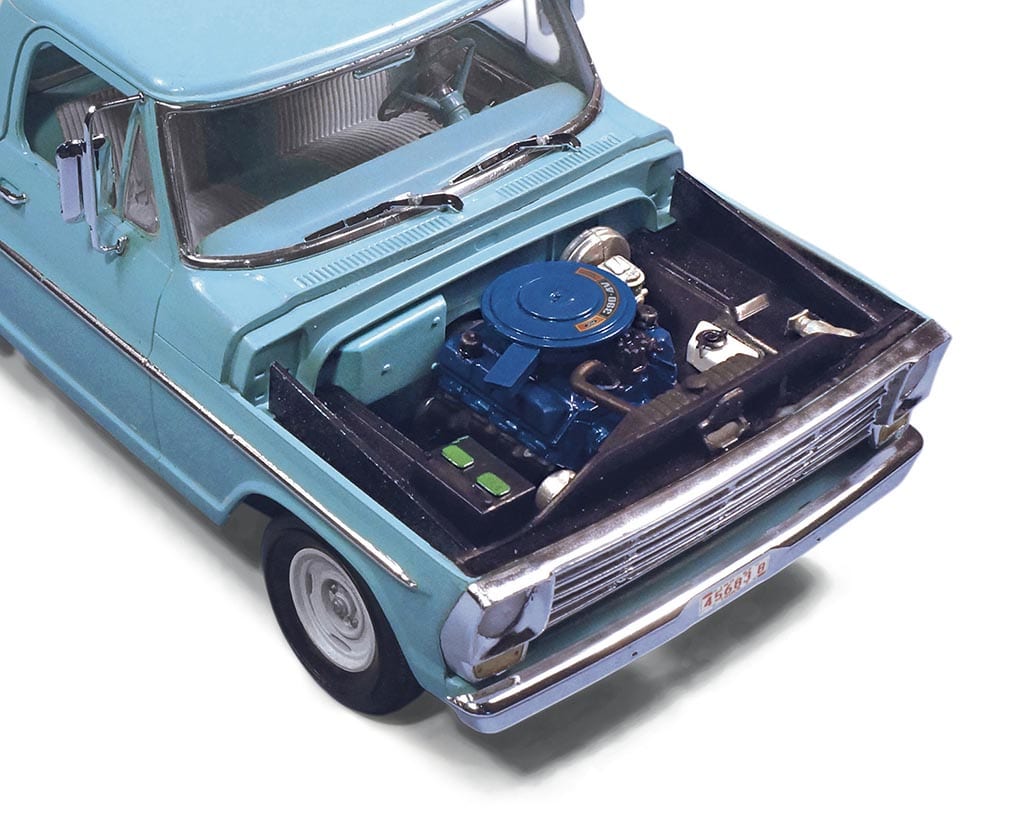 新製品】1967年型フォードF-100ピックアップトラックをフルディテール 