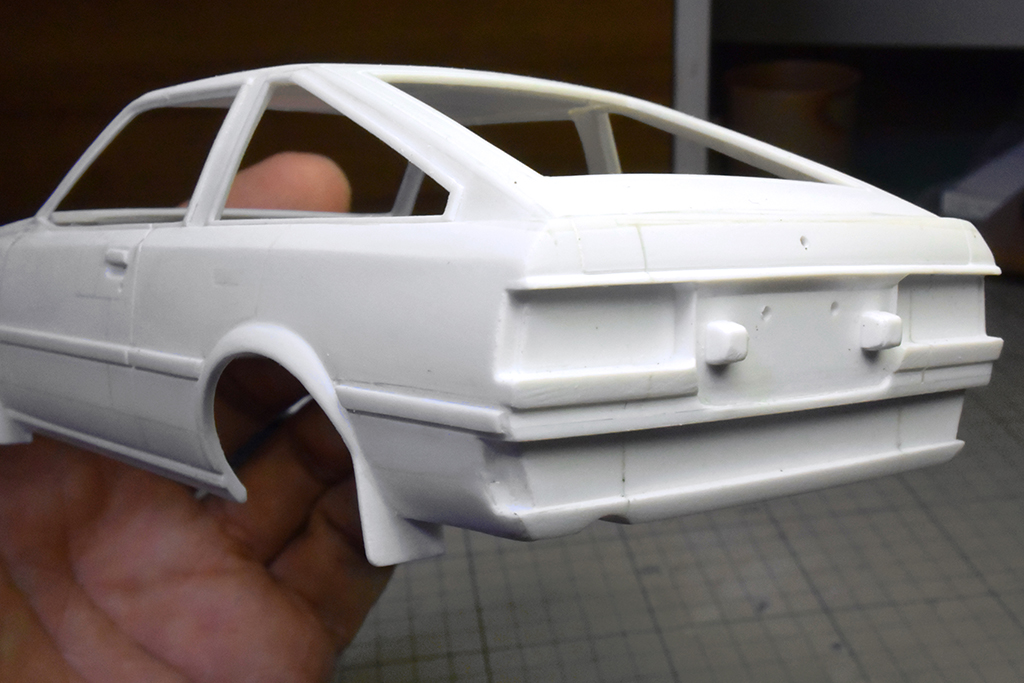 セ、セダンからの改造だと…!?アオシマ製プラモ「カローラGT」から71レビンを作る！【モデルカーズ】 - CARSMEET WEB |  自動車情報サイト『LE VOLANT CARSMEET WEB(ル・ボラン カーズミート・ウェブ)』